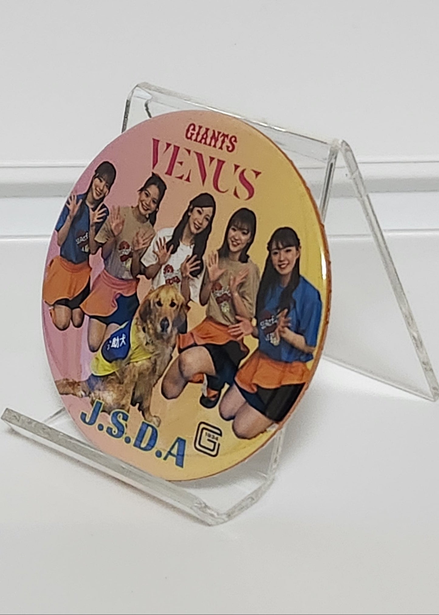 GIANTSVENUS 2025 介助犬 缶バッジ